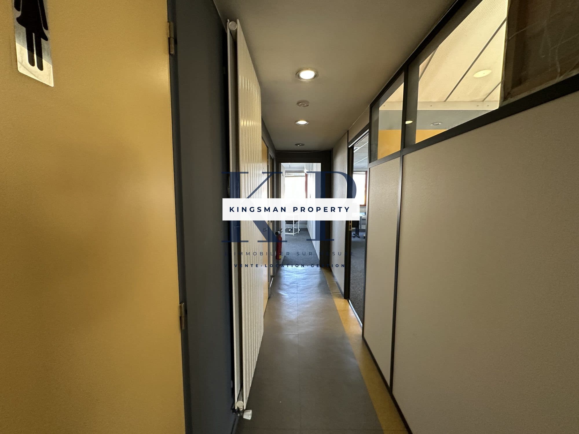 Bureaux à louer –  de 38m2 · photo 5