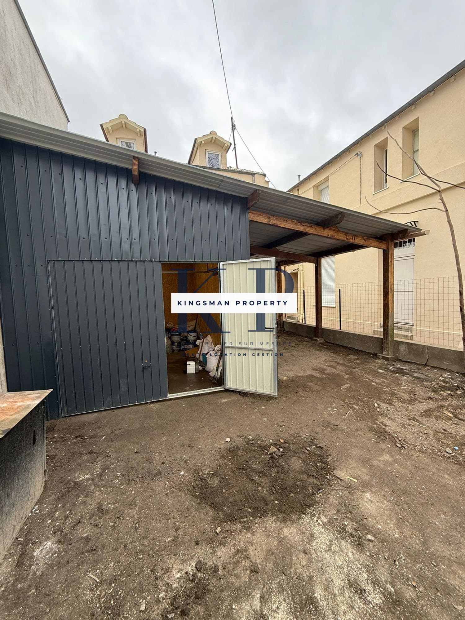 Local d'activité - Rangement - 50m² · photo 4