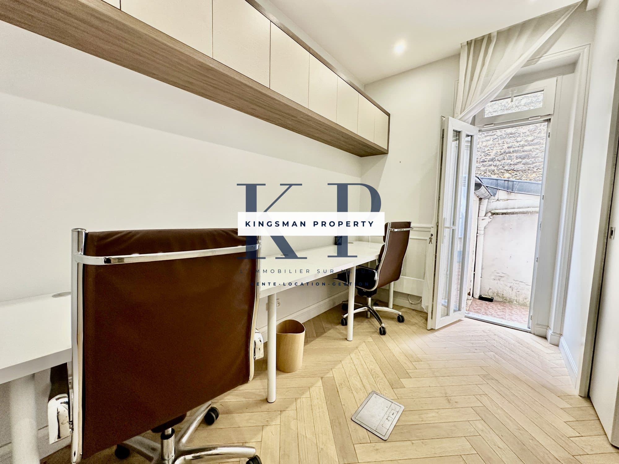 Immobilier Professionnel à louer Neuilly-sur-Seine · photo 8