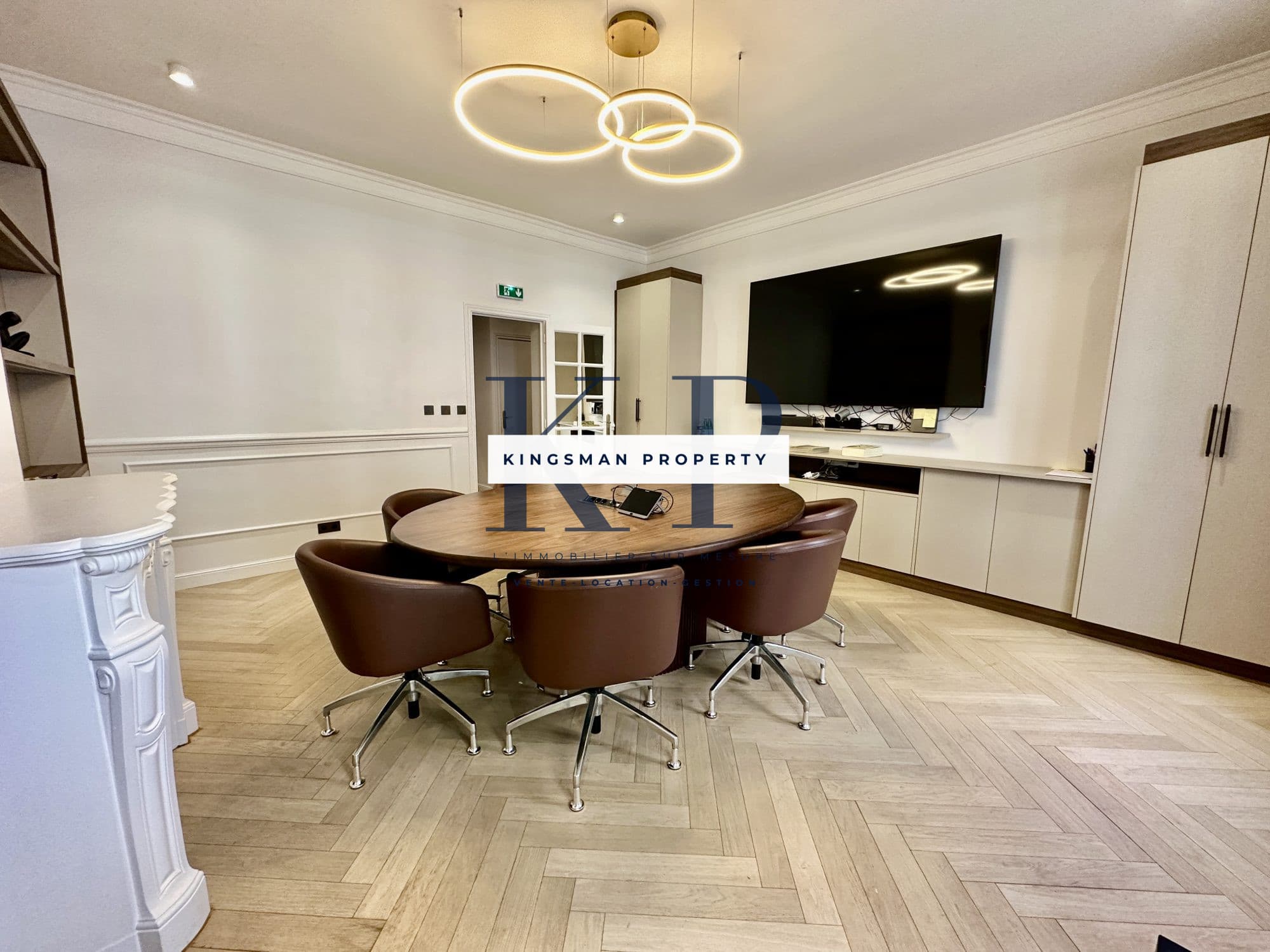 Immobilier Professionnel à louer Neuilly-sur-Seine · photo 3