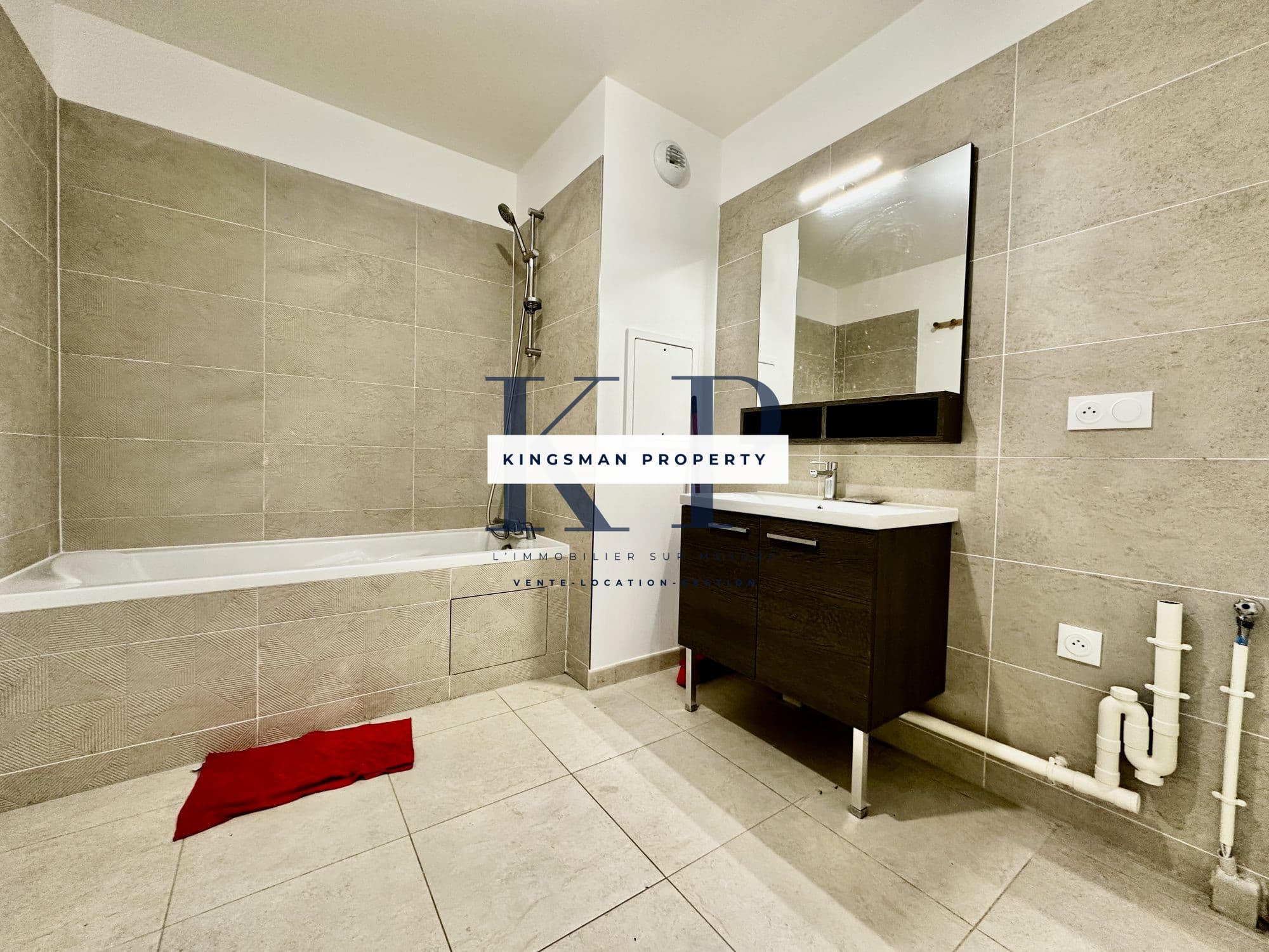 Appartement T3 Neuf avec Balcon et Stationnement –  à Romainville · photo 7