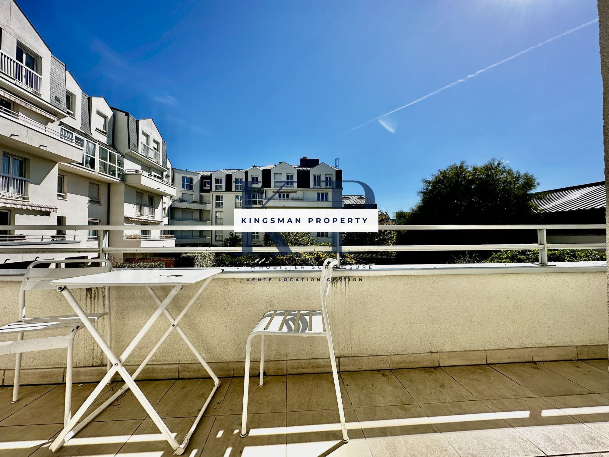 Duplex familial avec balcon, box et parking – Poissy (44 bd Robespierre) · photo 1