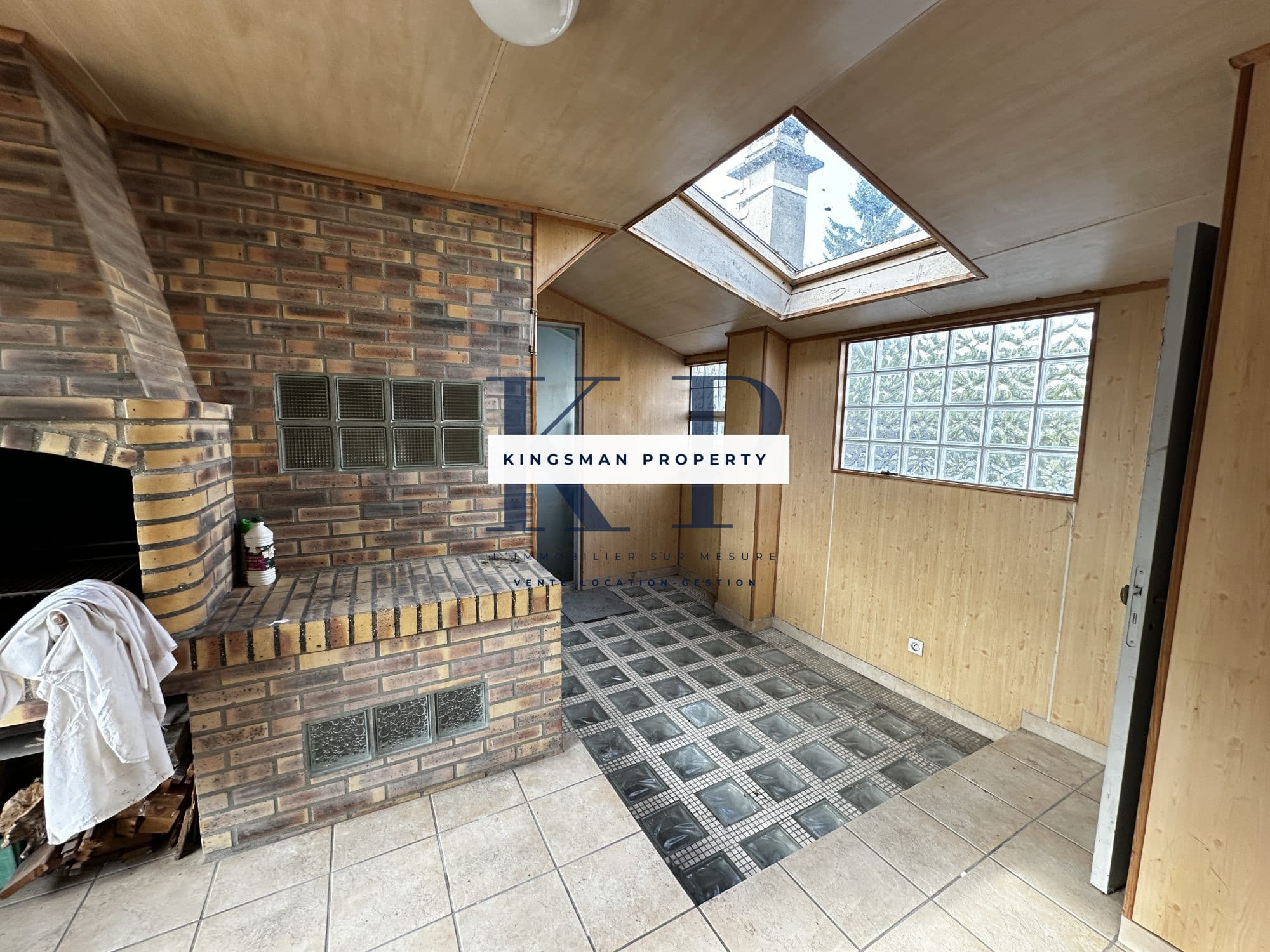 Maison familiale avec jardin – Exposition ouest – À rénover · photo 6