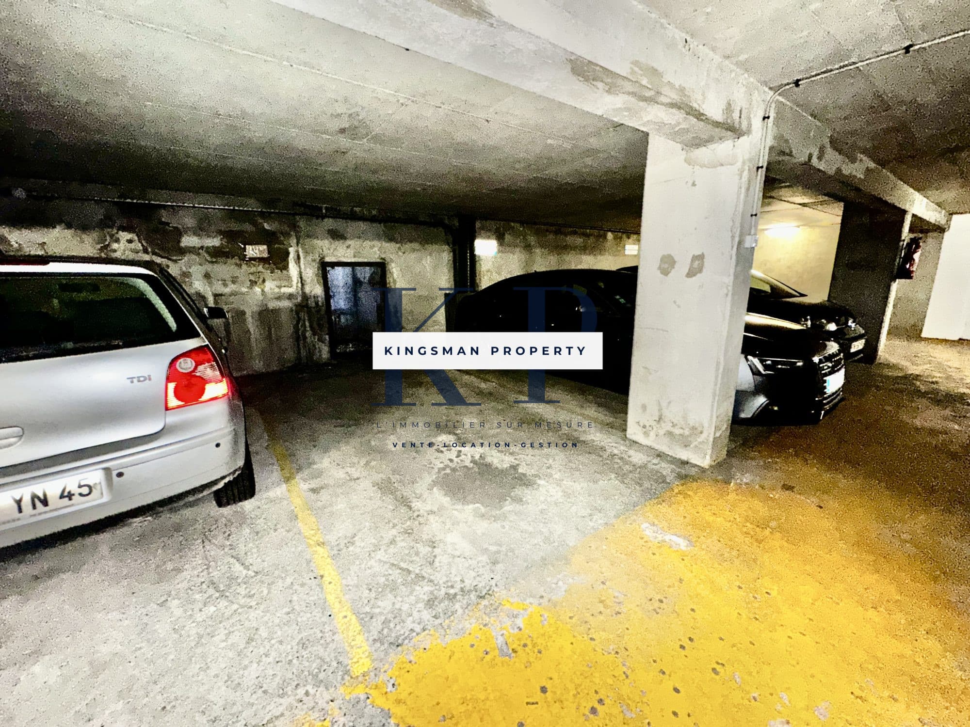 À VENDRE – Place de parking sécurisée – Paris 10ᵉ · photo 2