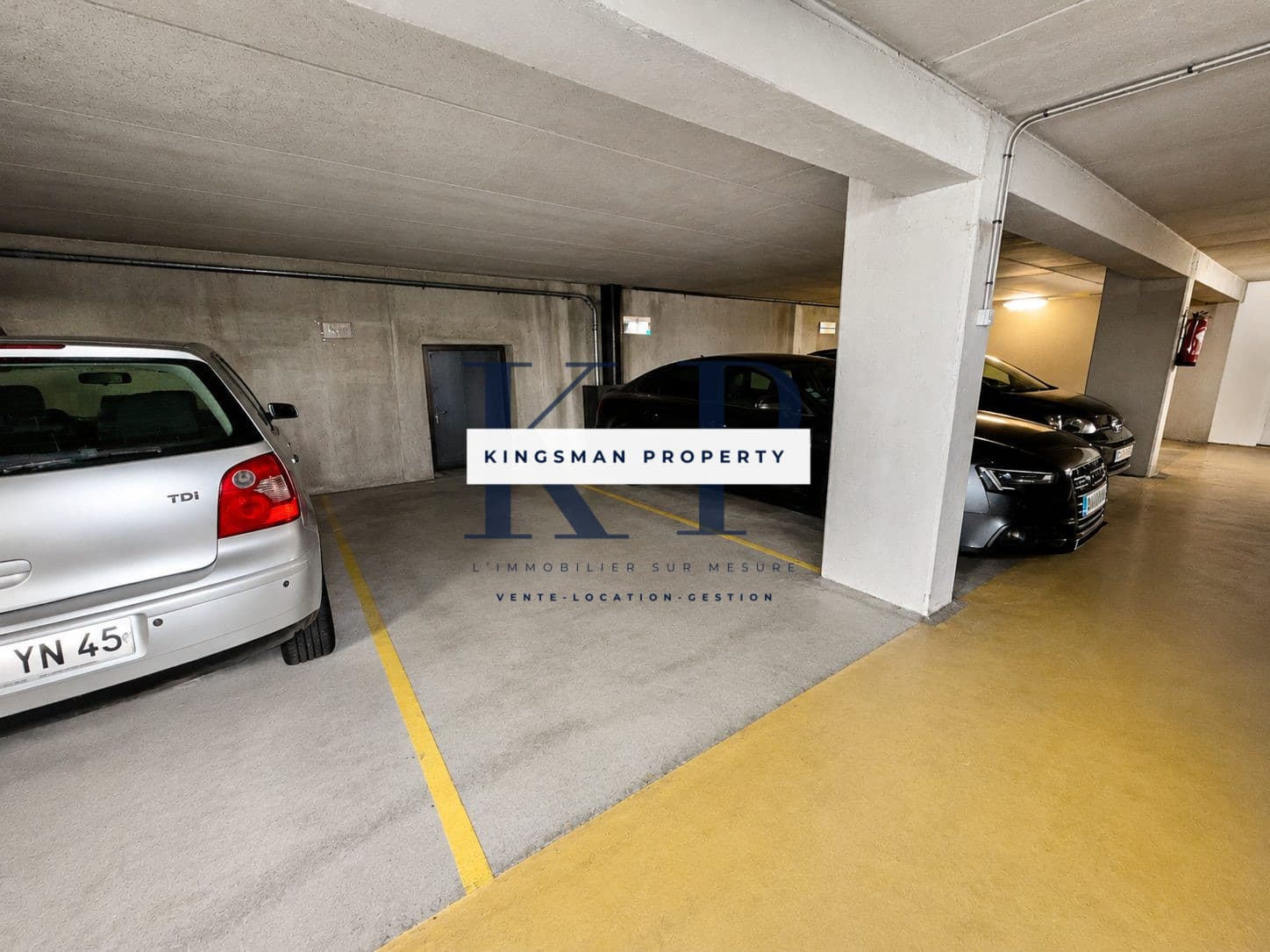 À VENDRE – Place de parking sécurisée – Paris 10ᵉ · photo 1